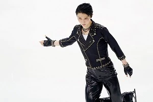 羽生結弦　２０２１－２０２２フィギュアスケートシーズンカレンダー　卓上版