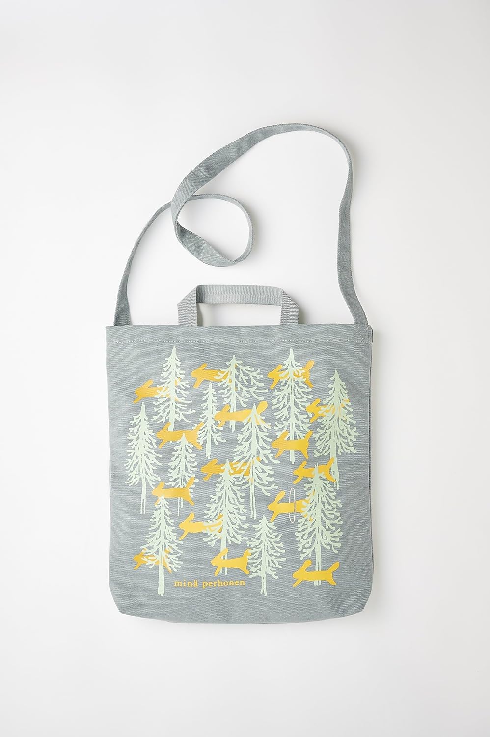 9784838757817 Ｃａｓａ　ＢＲＵＴＵＳ　＆Ｐｒｅｍｉｕｍ特別編集　ミナ　ペルホネンと皆川　明　３０周年特装版